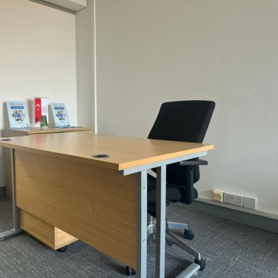 Ofis 8
